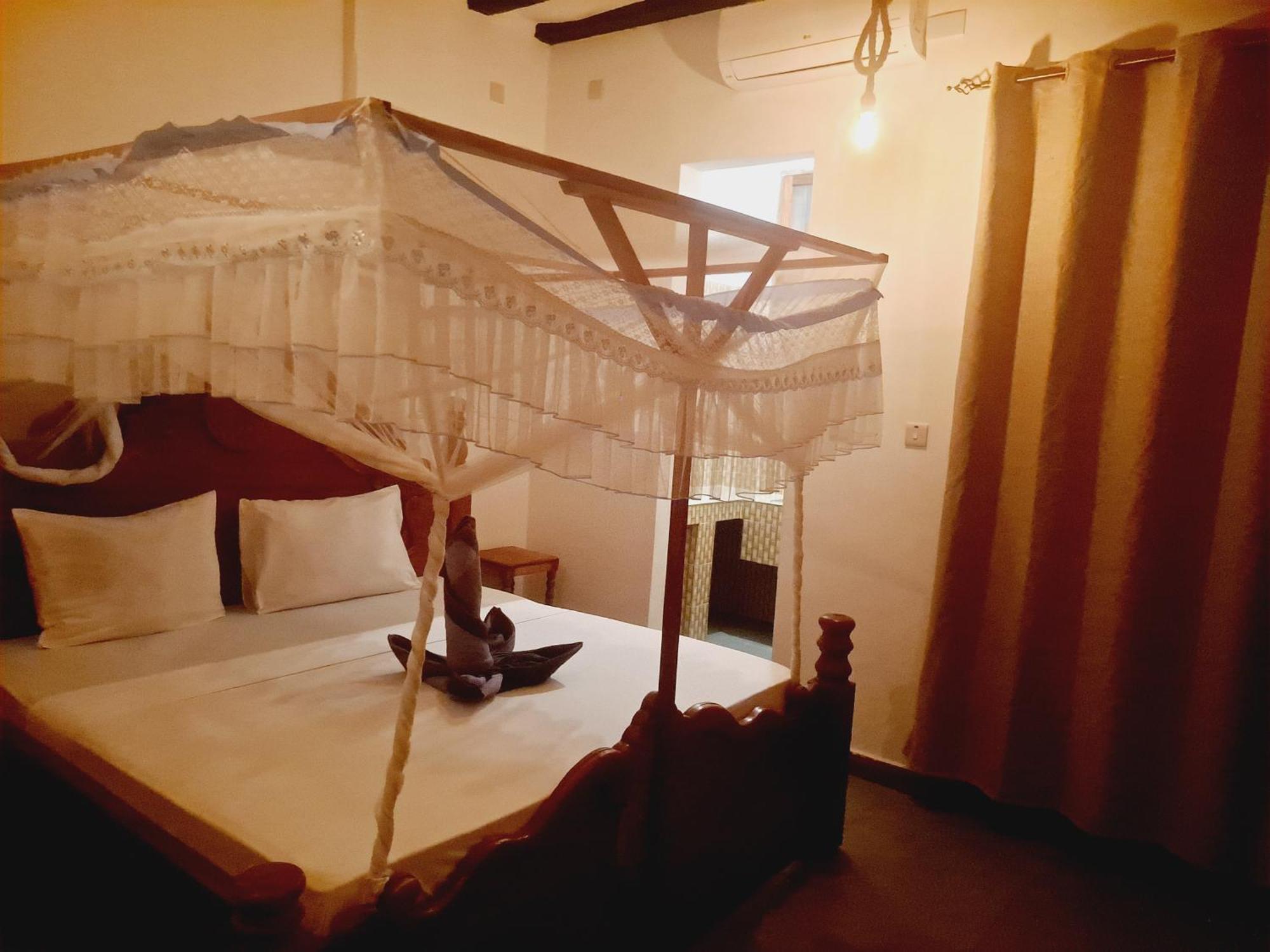 Bed and breakfast The New Blue Waves 2*